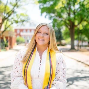 Meet your Posher, Anna